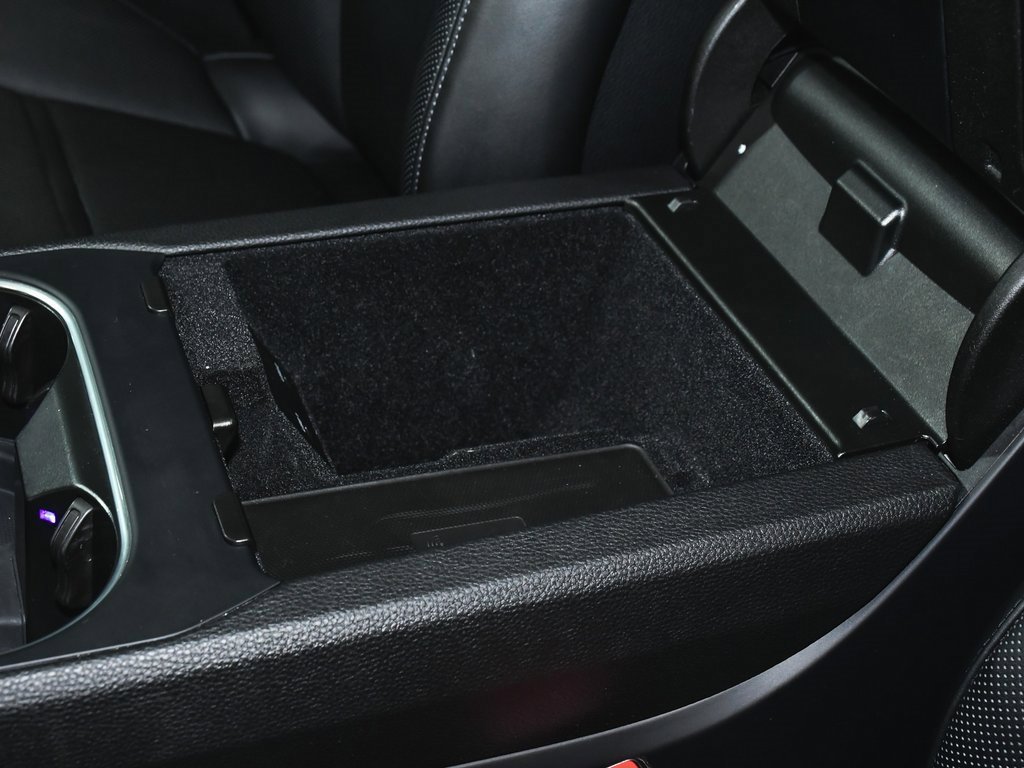 Used 2022 Porsche Cayenne Coupe image 46