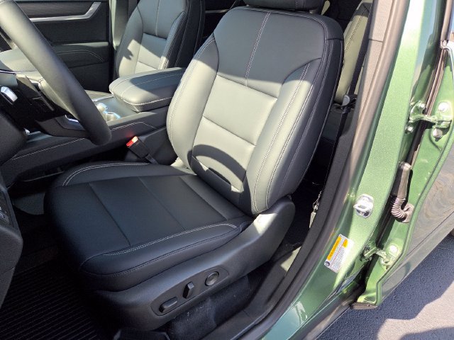 New 2027 GMC Acadia Elevation w/ Black Edition AWD/4WD image 26