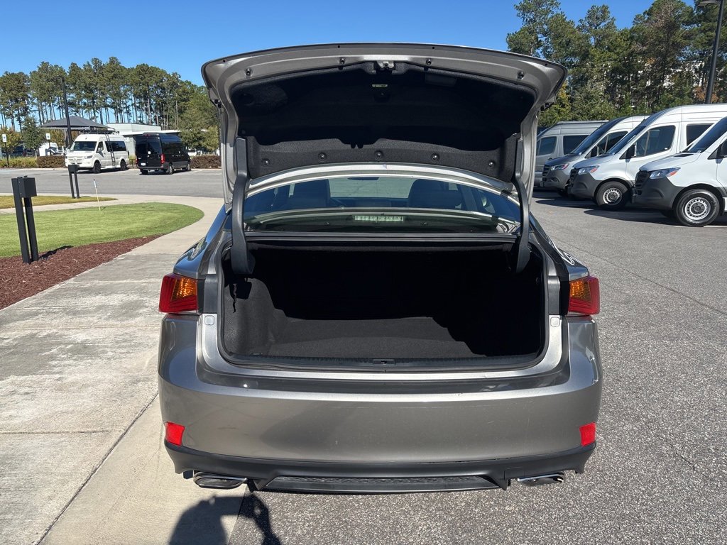 Used 2017 Lexus IS 200t image 14