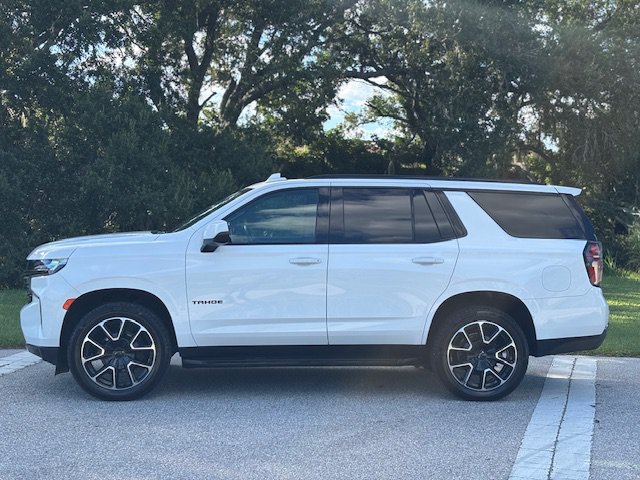 Used 2021 Chevrolet Tahoe RST RWD image 2