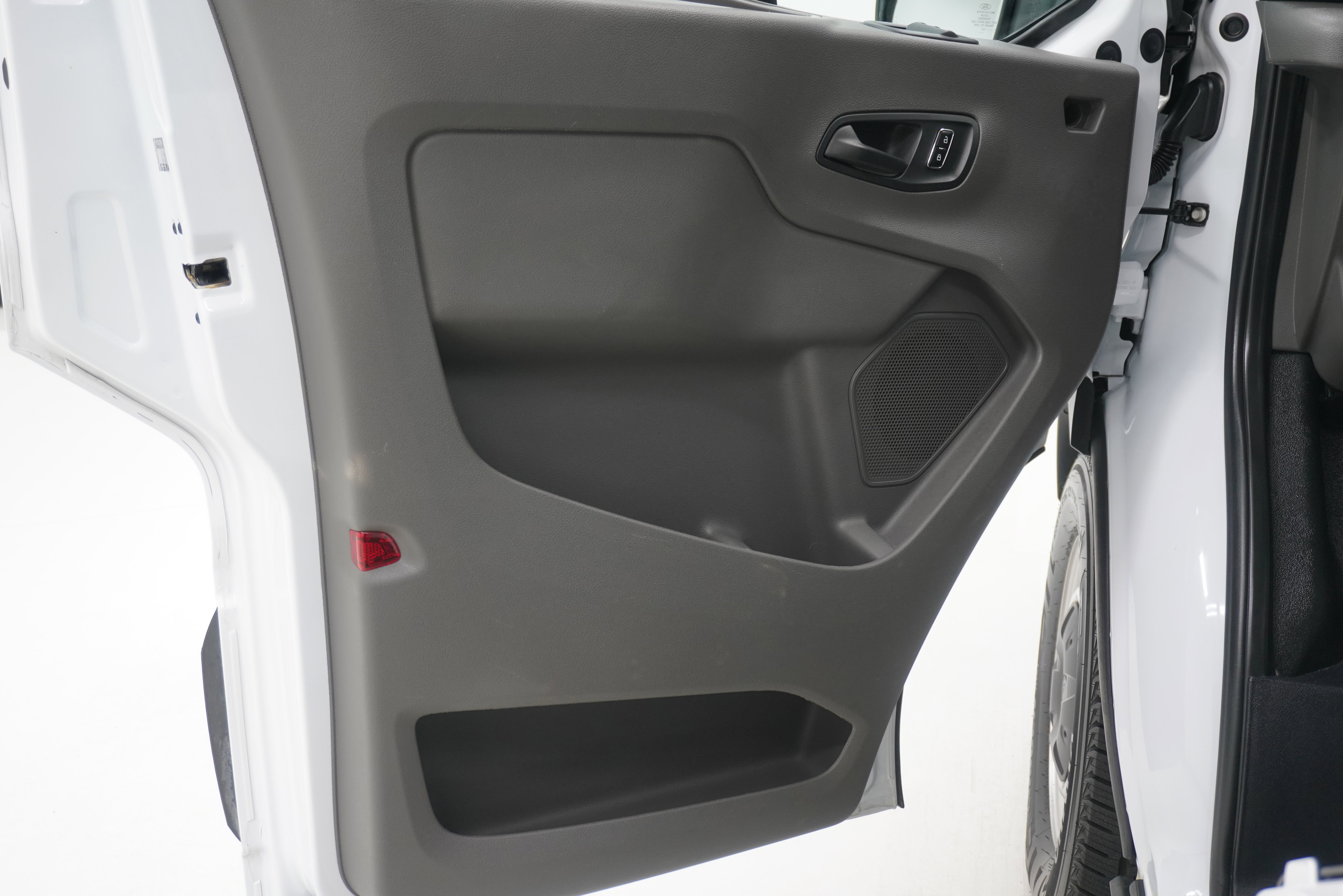 Used 2023 Ford Transit 350 XL RWD image 8