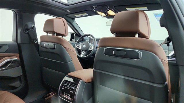 Used 2025 BMW X6 M60i image 26