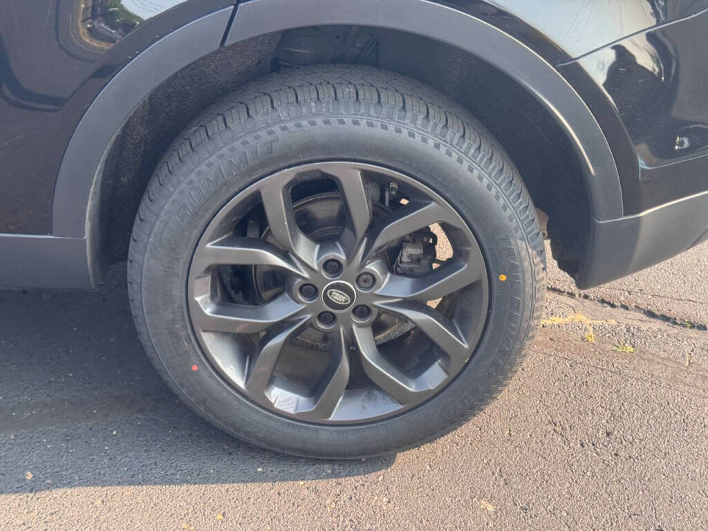 Used 2019 Land Rover Discovery Sport HSE image 36