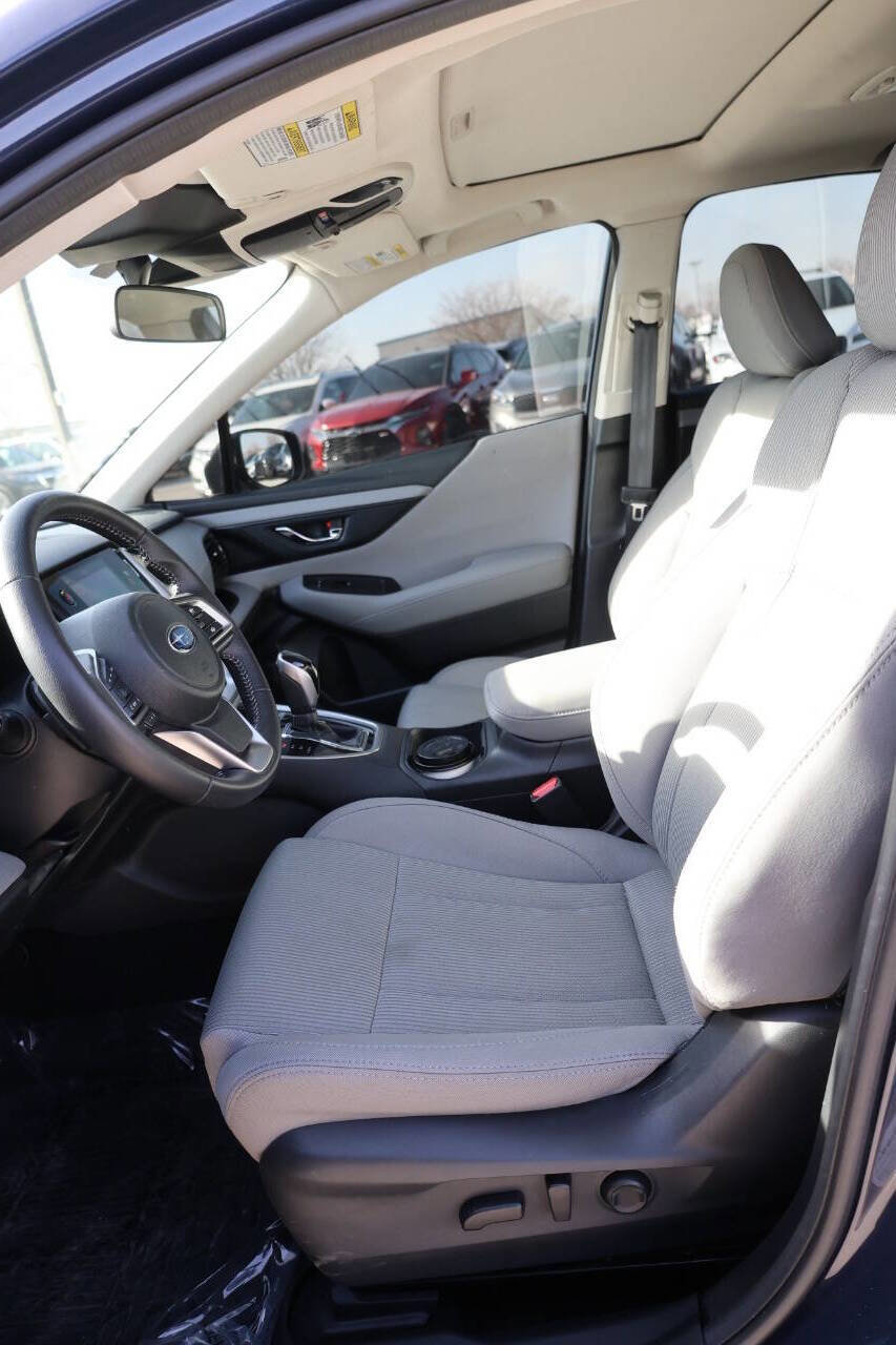 Used 2025 Subaru Legacy Premium AWD/4WD image 13