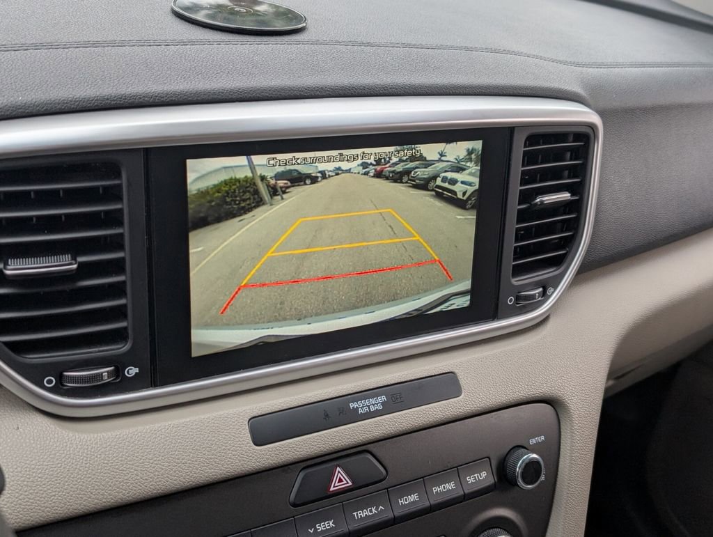 Used 2022 Kia Sportage LX image 21