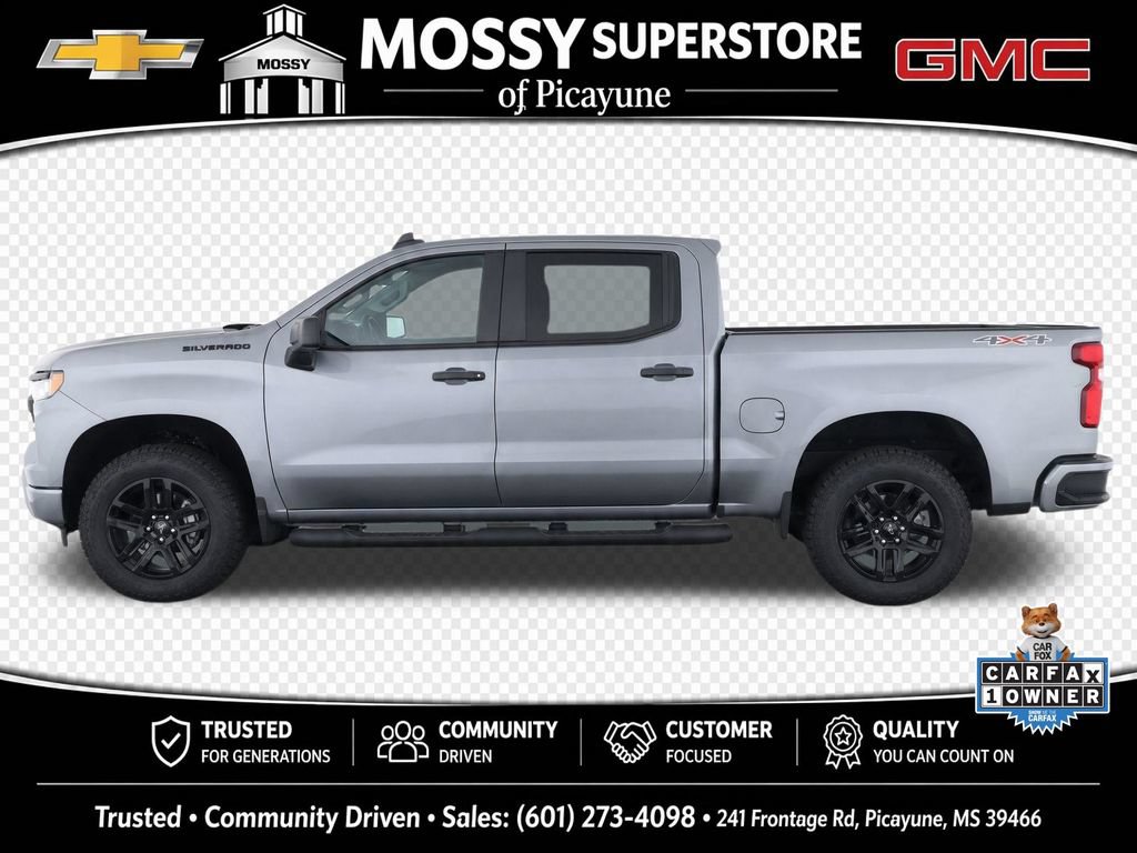 Used 2025 Chevrolet Silverado 1500 Custom w/ Turbomax Blackout Package AWD/4WD image 8