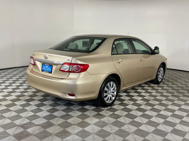 Used 2012 Toyota Corolla LE FWD image 23