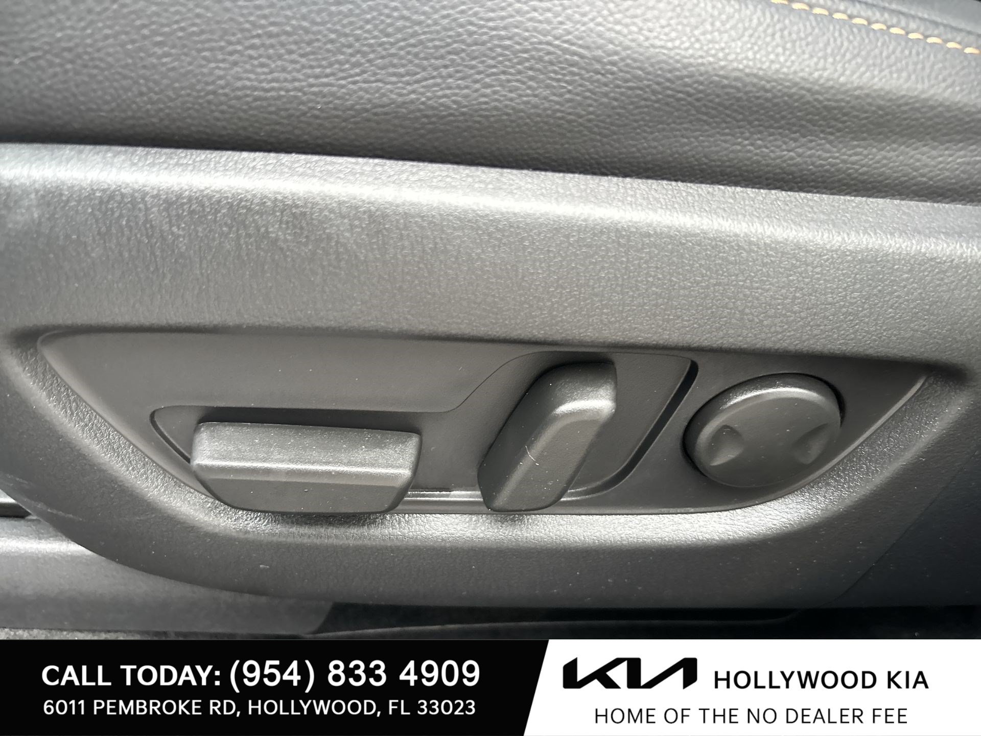 Used 2025 MAZDA CX-90 Plug-In Hybrid w/Premium Sport AWD/4WD image 14