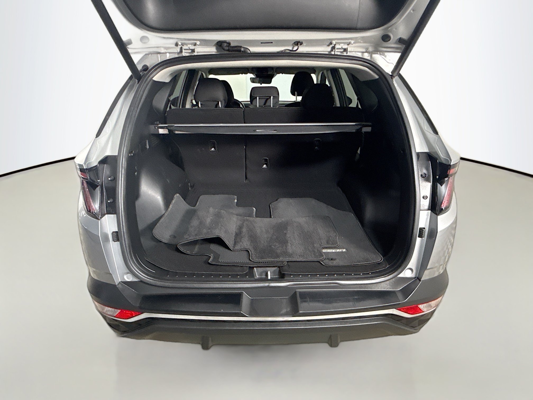 Used 2023 Hyundai Tucson SEL FWD image 35