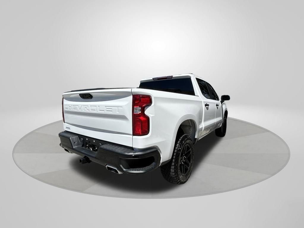 Used 2024 Chevrolet Silverado 1500 LT Trail Boss image 7
