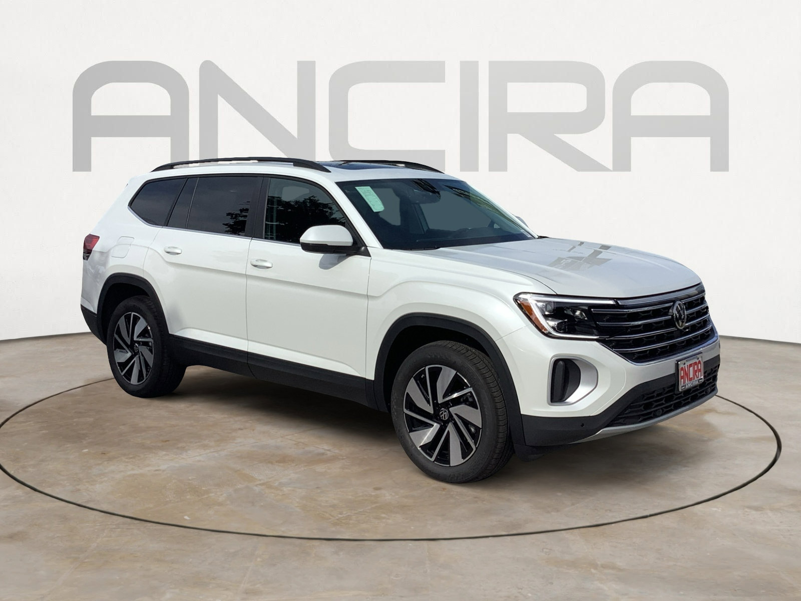 New 2026 Volkswagen Atlas SE FWD image 2