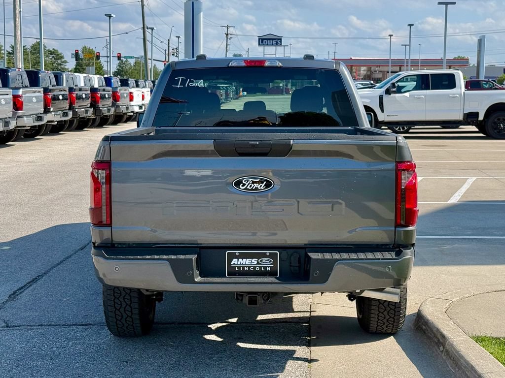 New 2026 Ford F150 XLT w/ XLT Black Appearance Package AWD/4WD image 5