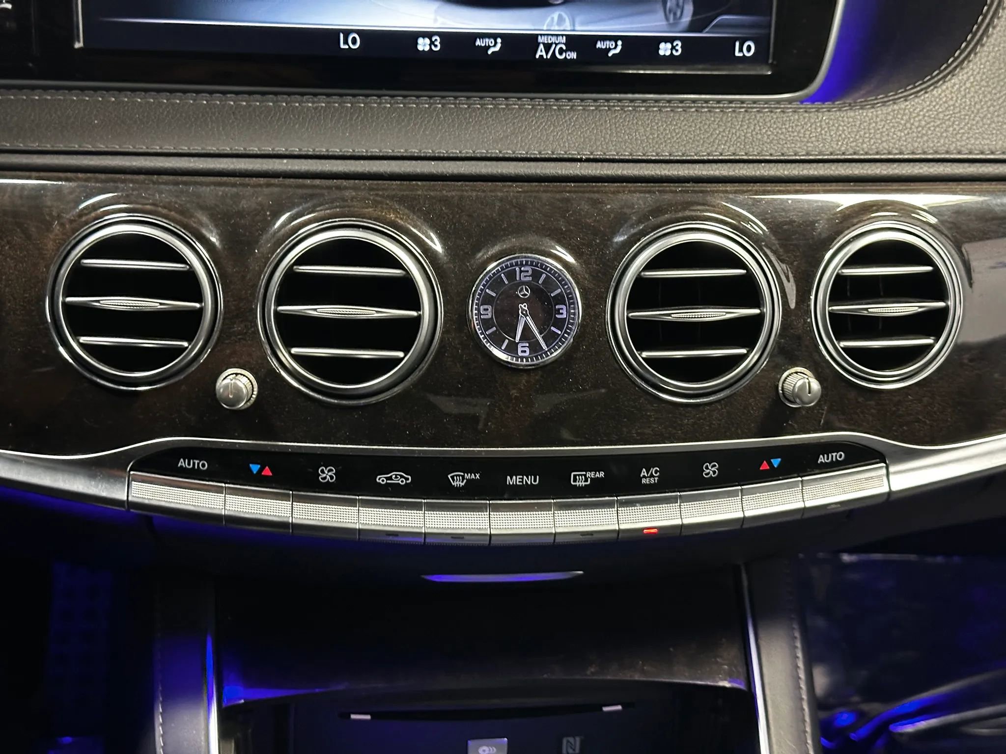 Used 2016 Mercedes-Benz S 550 Sedan image 40