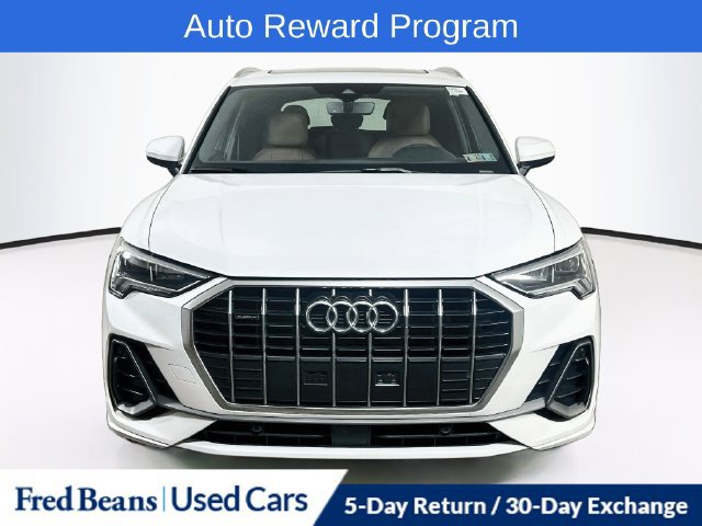 Used 2025 Audi Q3 2.0T Premium w/ Convenience Package AWD/4WD image 2