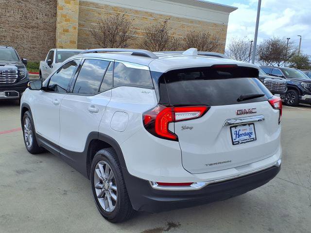 Used 2022 GMC Terrain SLT image 25