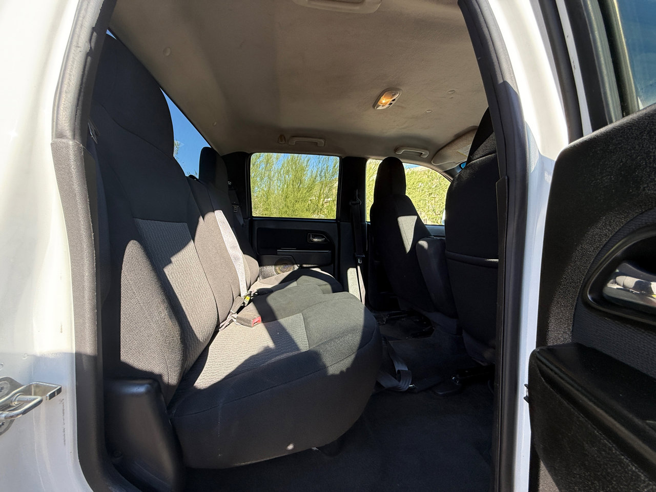 Used 2010 Chevrolet Colorado LT image 12