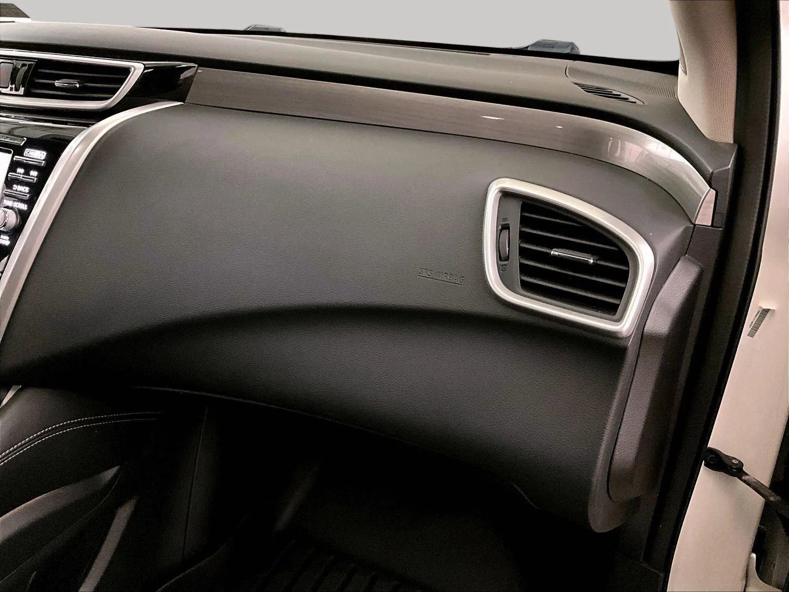 Used 2015 Nissan Murano SL w/ SL Technology Package image 15