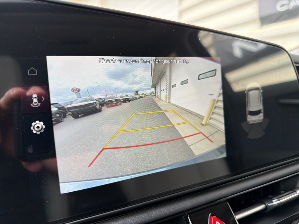 New 2026 Kia Niro EX FWD image 21