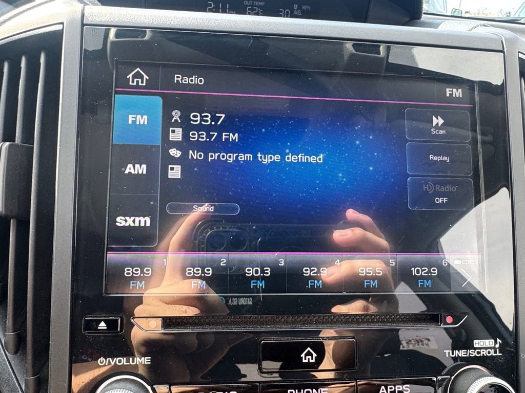 Used 2022 Subaru Crosstrek 2.5i Sport w/ Moonroof Package image 11