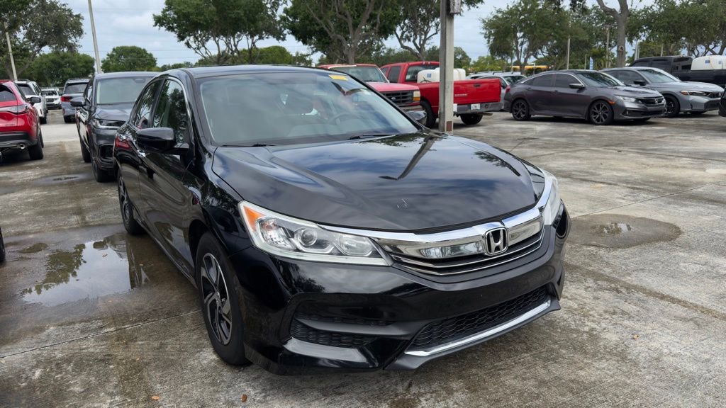 Used 2017 Honda Accord LX image 6