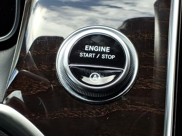 Used 2023 Mercedes-Benz GLC 300 4MATIC image 24