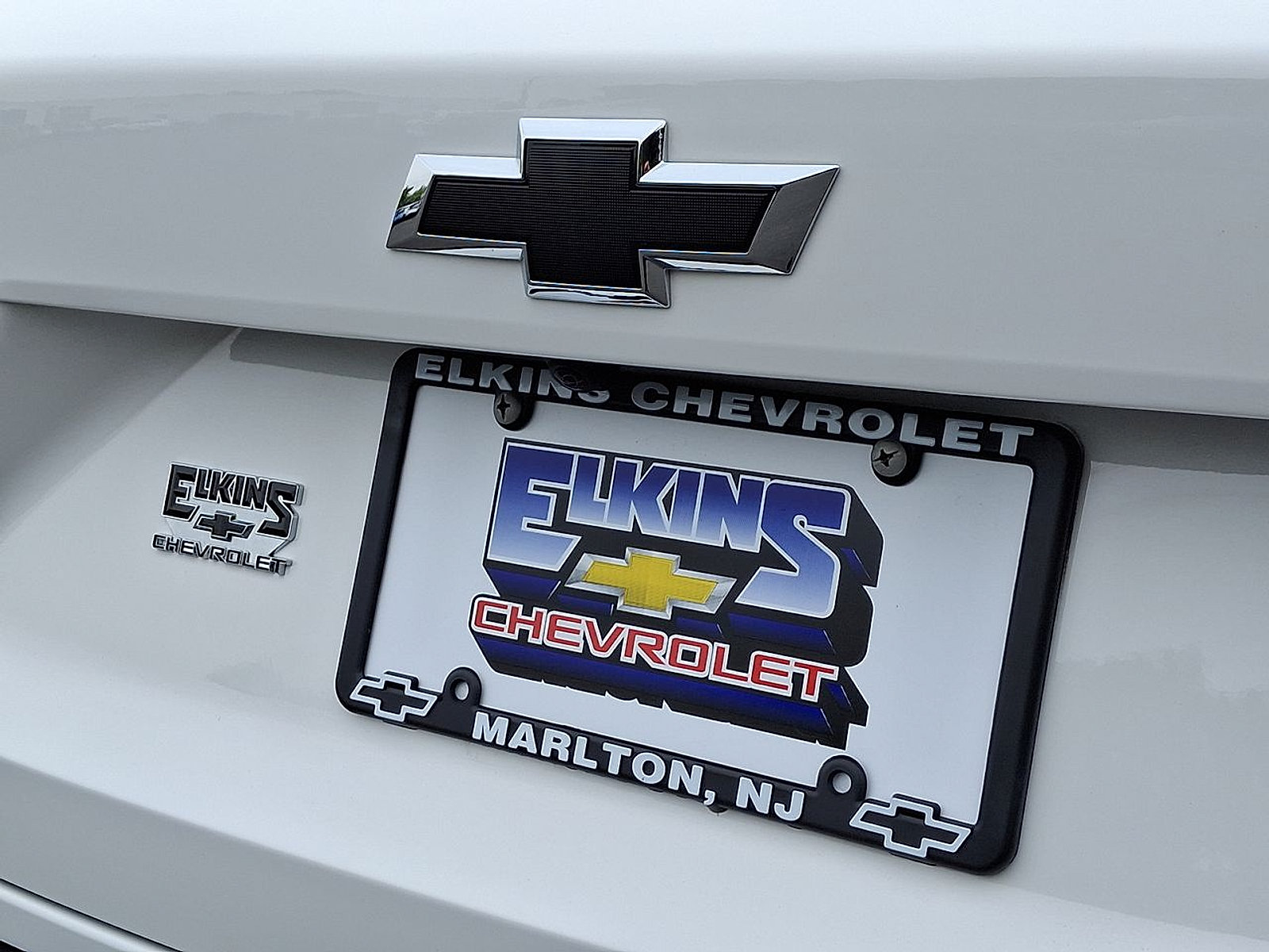 New 2026 Chevrolet Trax RS w/ Sunroof Package FWD image 19