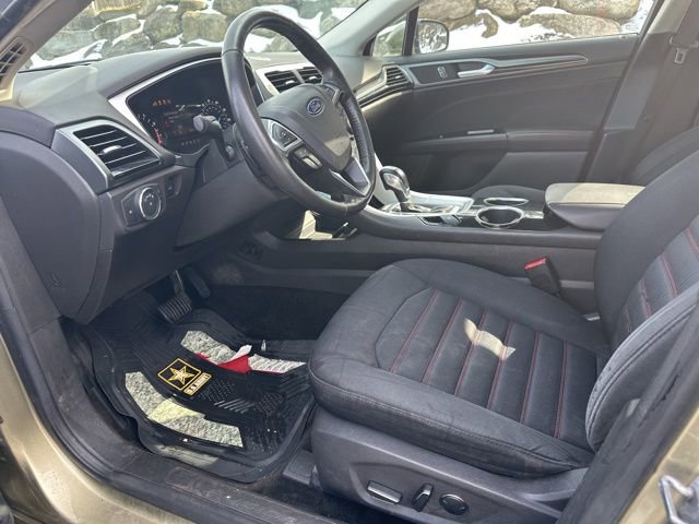 Used 2013 Ford Fusion SE image 11