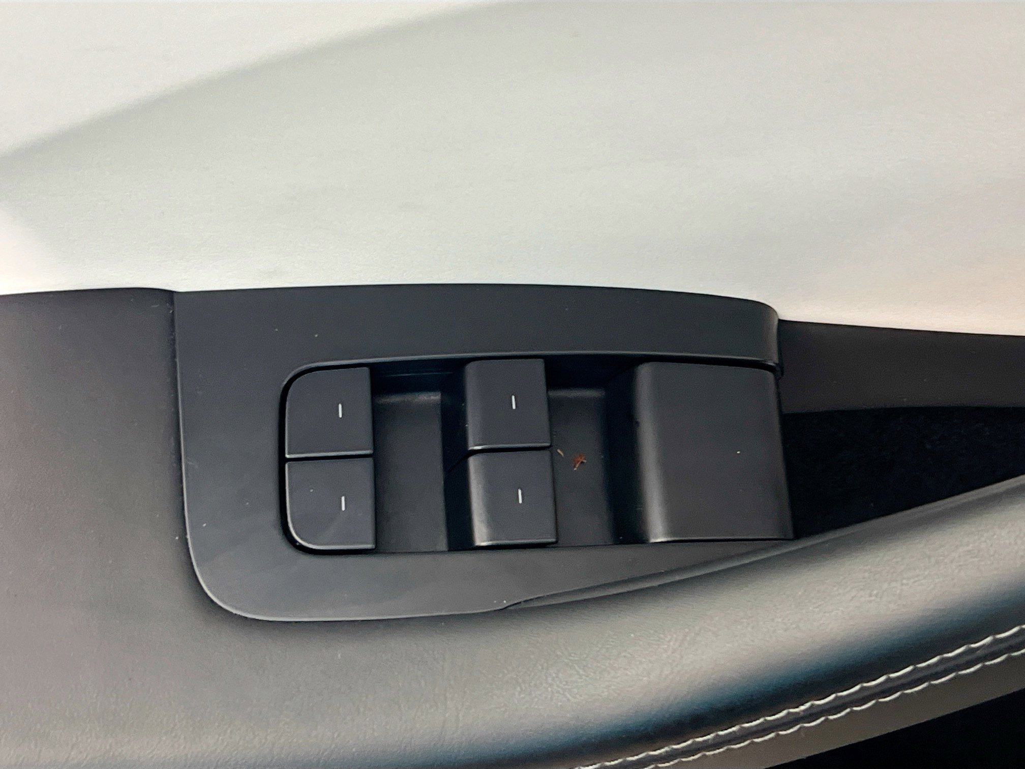 Used 2024 Tesla Model 3 Performance image 16