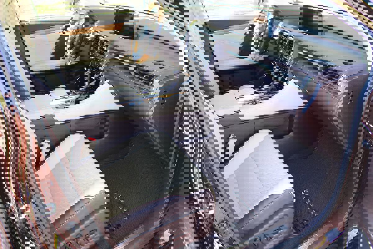 Used 2017 Lexus RX 350 AWD w/ Premium Package image 14