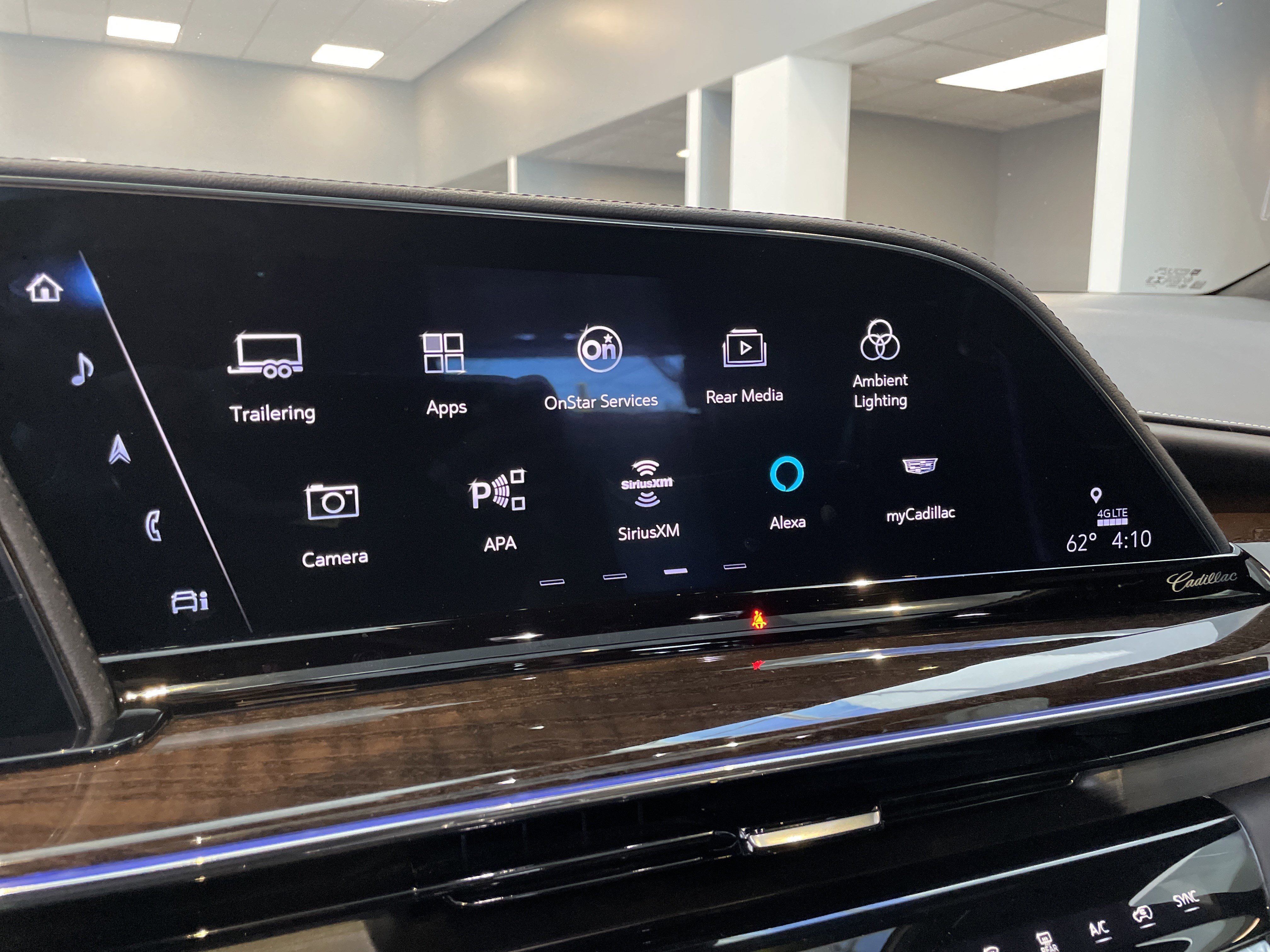 Used 2023 Cadillac Escalade Sport Platinum image 37