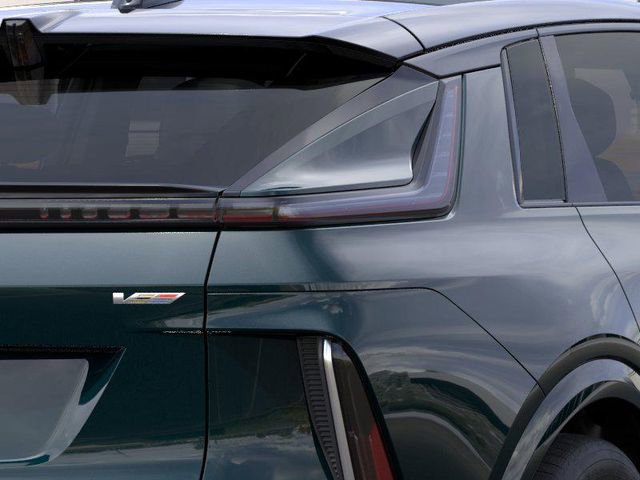 New 2026 Cadillac Lyriq V AWD/4WD image 11