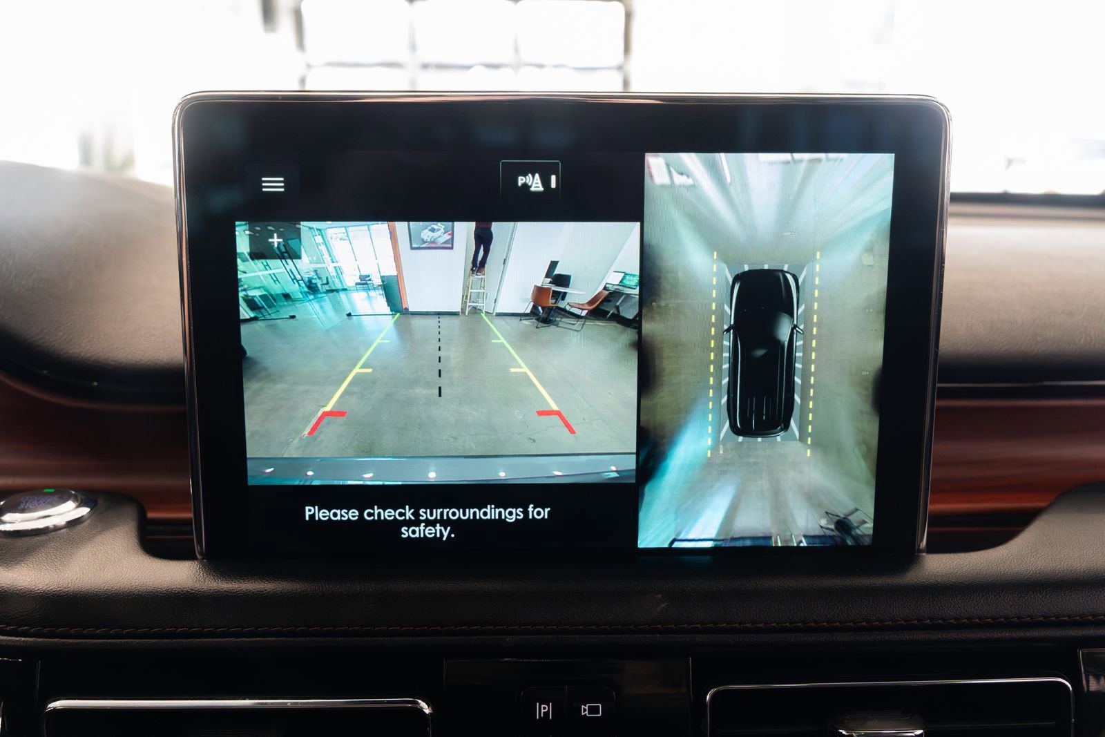 Used 2021 Lincoln Aviator Reserve w/ Equipment Group 210A image 13