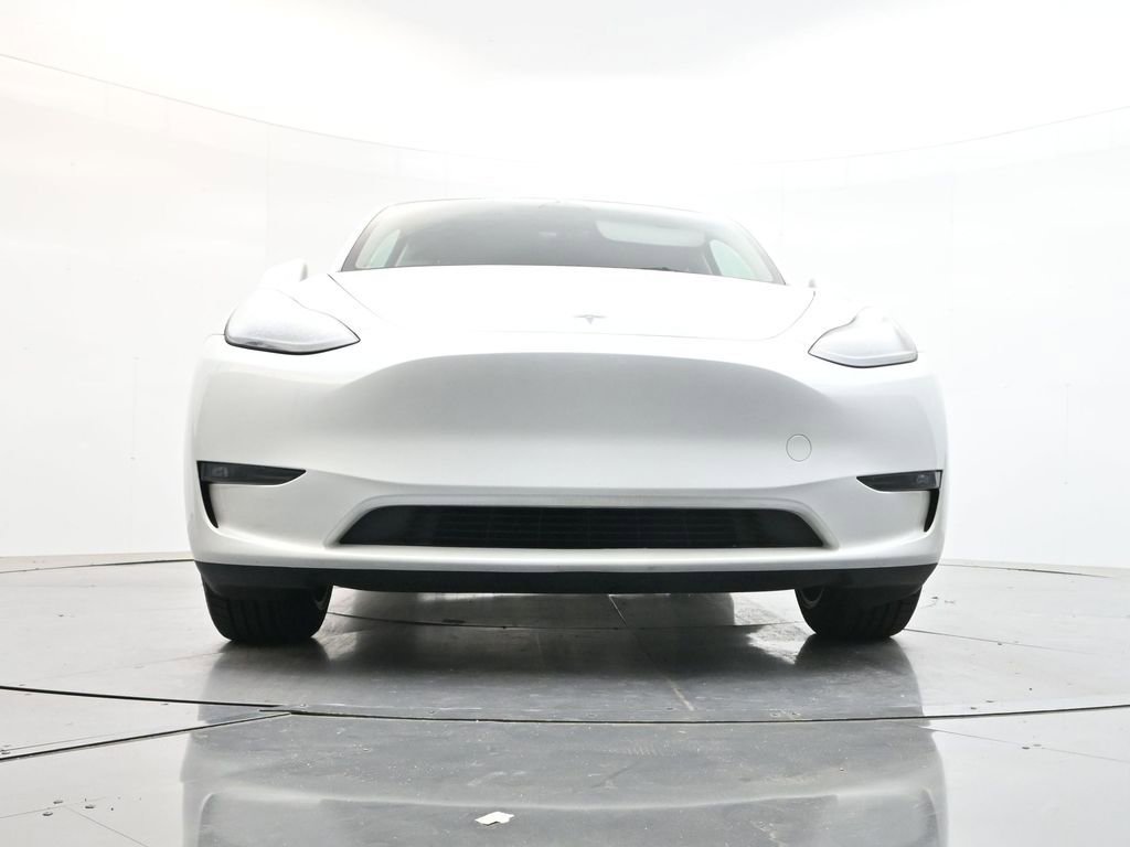 Used 2023 Tesla Model Y Long Range AWD/4WD image 30