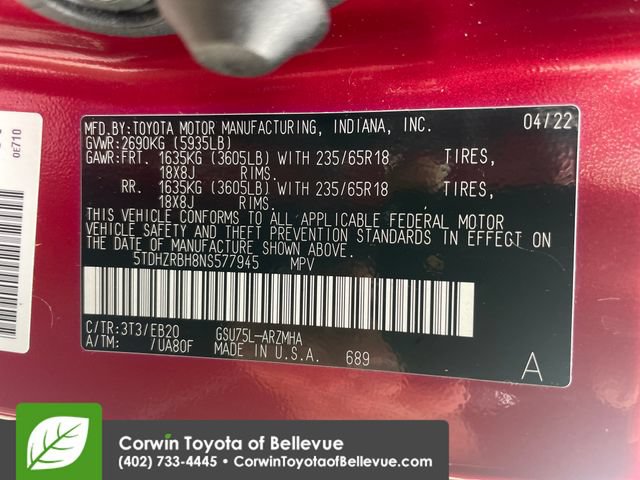 Used 2022 Toyota Highlander XLE AWD/4WD image 44