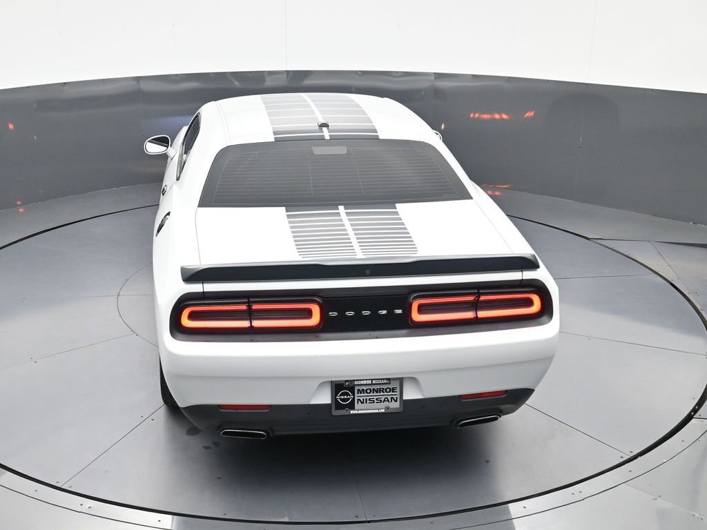 Used 2017 Dodge Challenger SXT w/ Blacktop Package RWD image 30