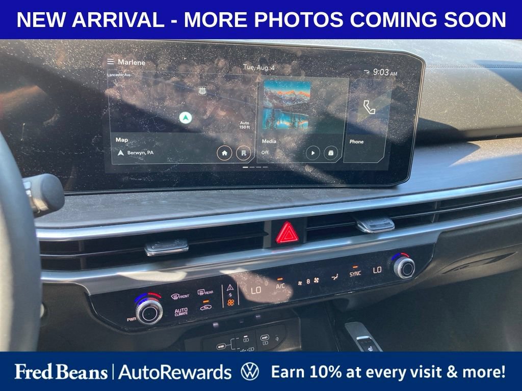 Used 2025 Kia Sorento SX Prestige AWD/4WD image 14