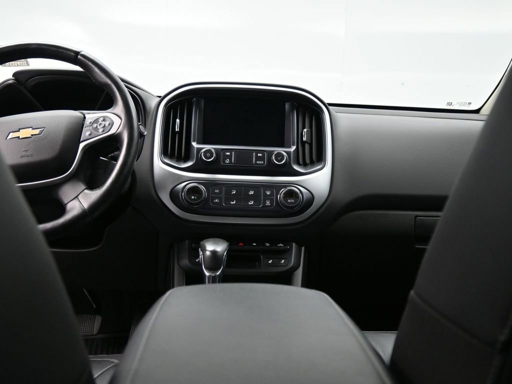 Used 2022 Chevrolet Colorado ZR2 image 11