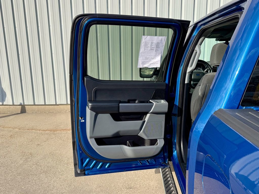 Certified 2022 Ford F150 XLT w/ Equipment Group 302A High image 14