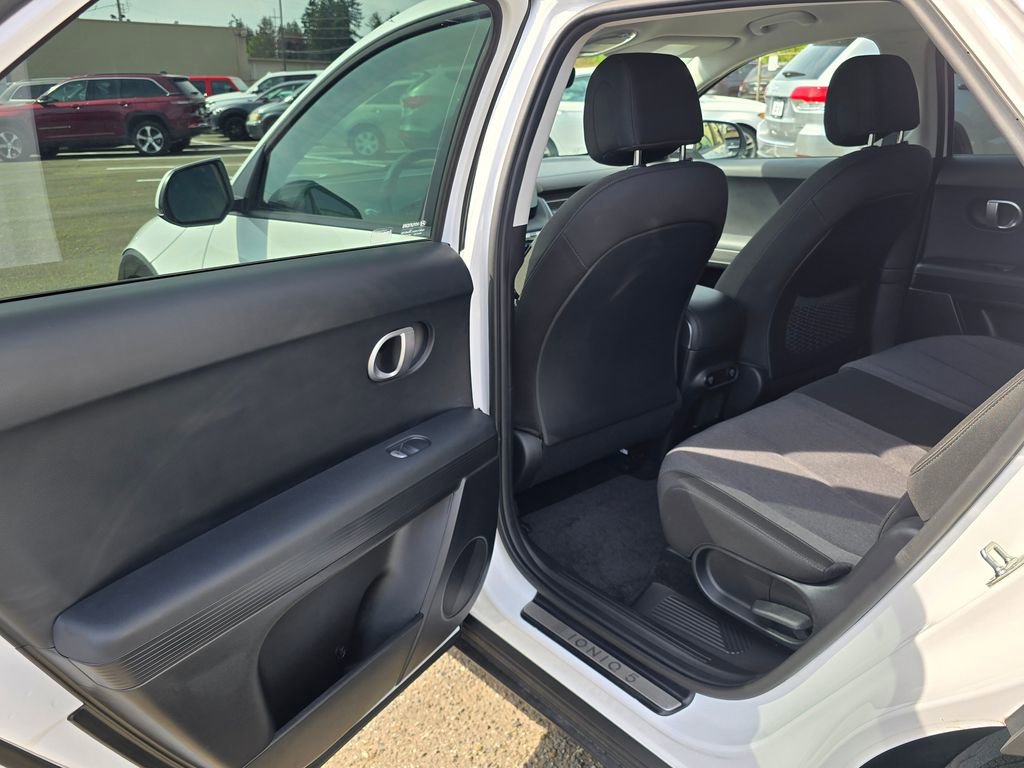 Used 2024 Hyundai Ioniq 5 SEL RWD image 13