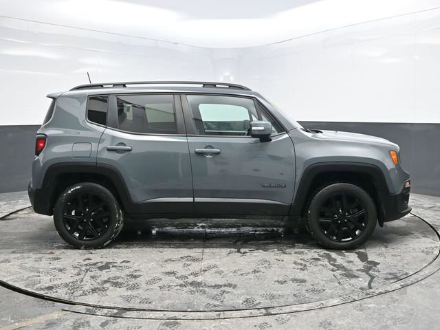 Used 2018 Jeep Renegade Altitude image 8