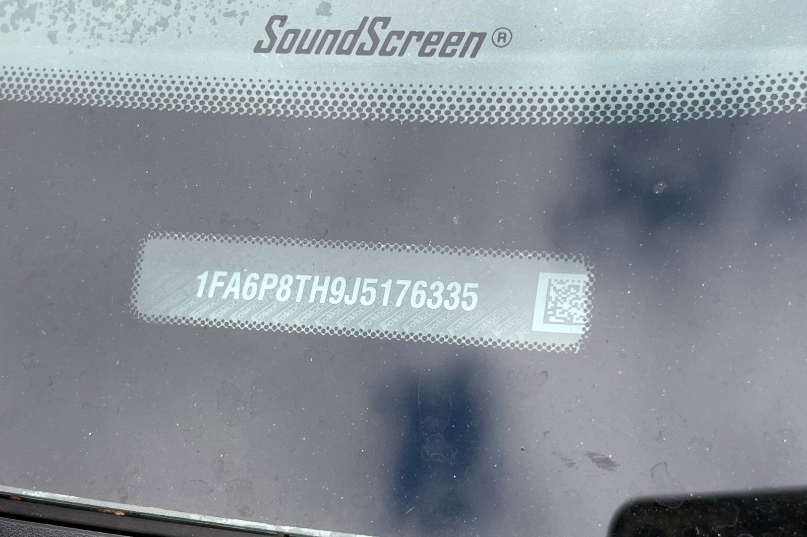 Used 2018 Ford Mustang Coupe w/ Black Accent Pkg image 3