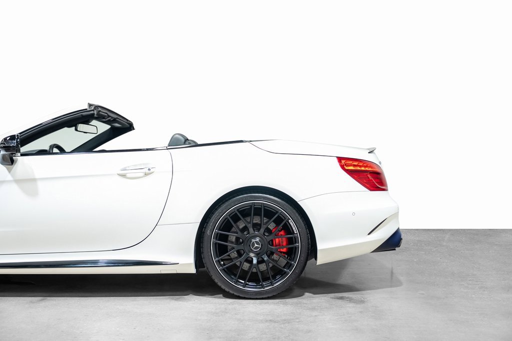 Used 2017 Mercedes-Benz SL 63 AMG image 32