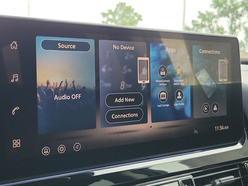 New 2026 Nissan Pathfinder Platinum AWD/4WD image 30