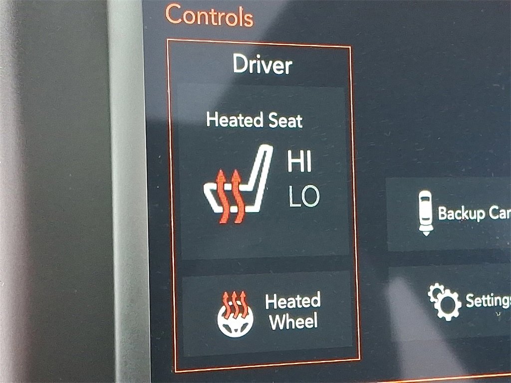 Used 2021 Jeep Cherokee Latitude Lux 80th Anniv w/ Quick Order Package 26U 80TH image 26