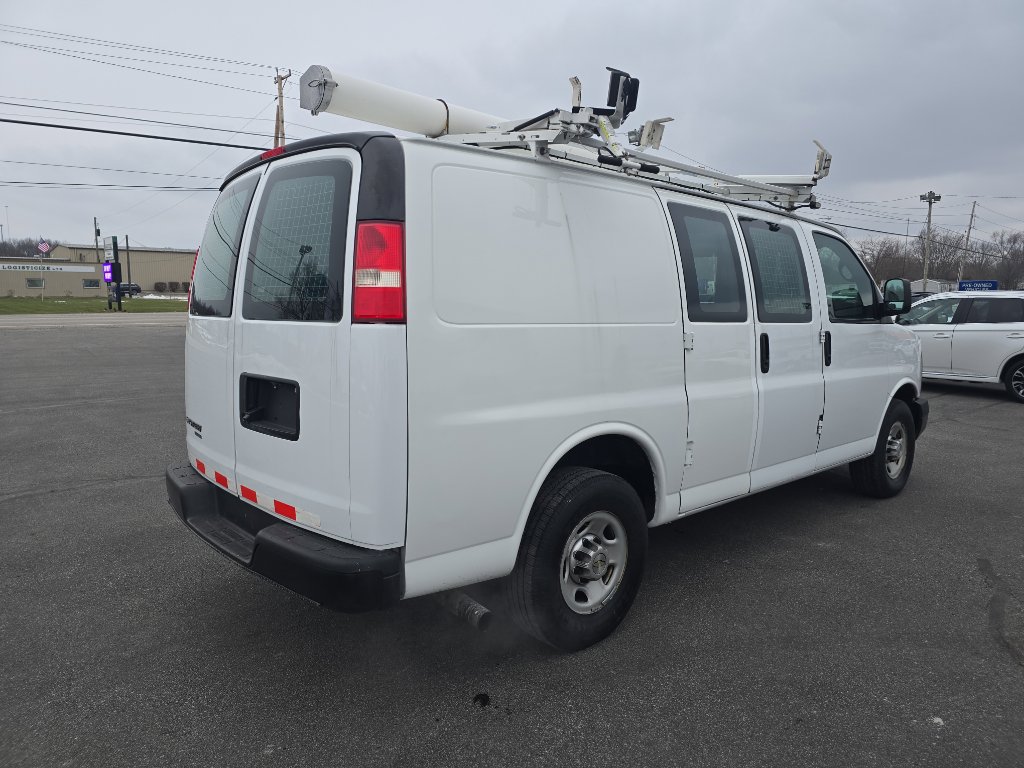 Used 2013 Chevrolet Express 2500 image 6