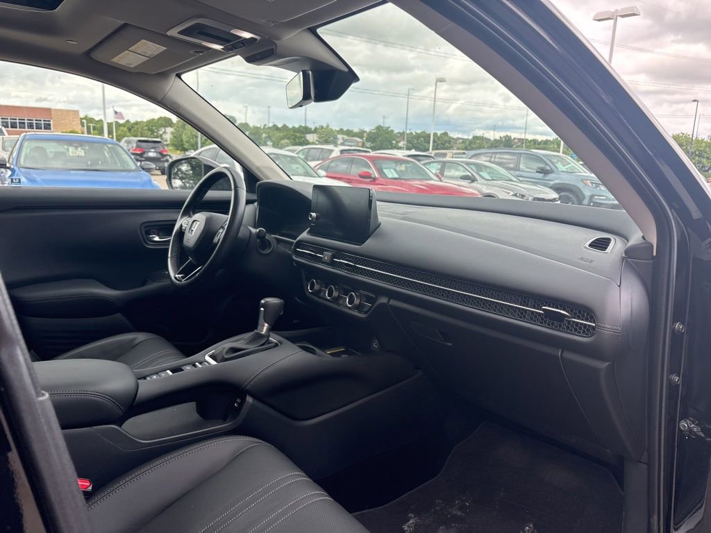 Used 2025 Honda HR-V EX-L image 24