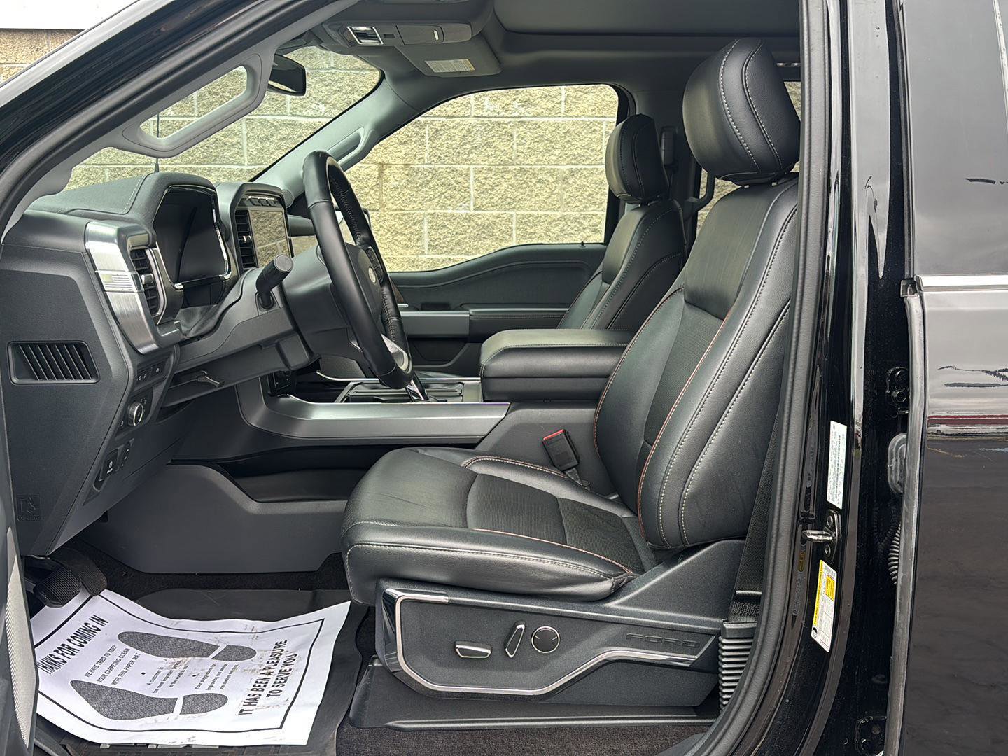 Used 2021 Ford F150 Lariat AWD/4WD image 6