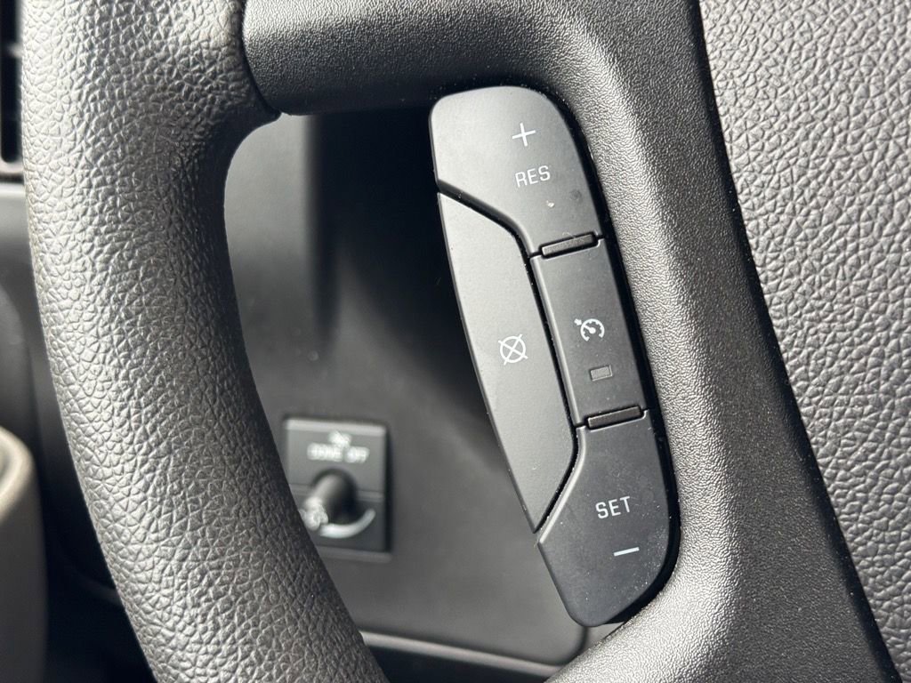 Used 2024 Chevrolet Express 2500 w/ Driver Convenience Package RWD image 19