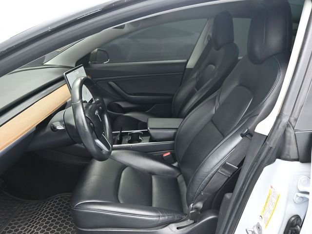 Used 2019 Tesla Model 3 Mid Range RWD image 11