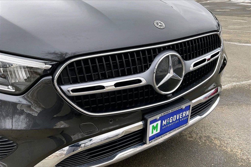 Used 2023 Mercedes-Benz GLC 300 4MATIC image 32